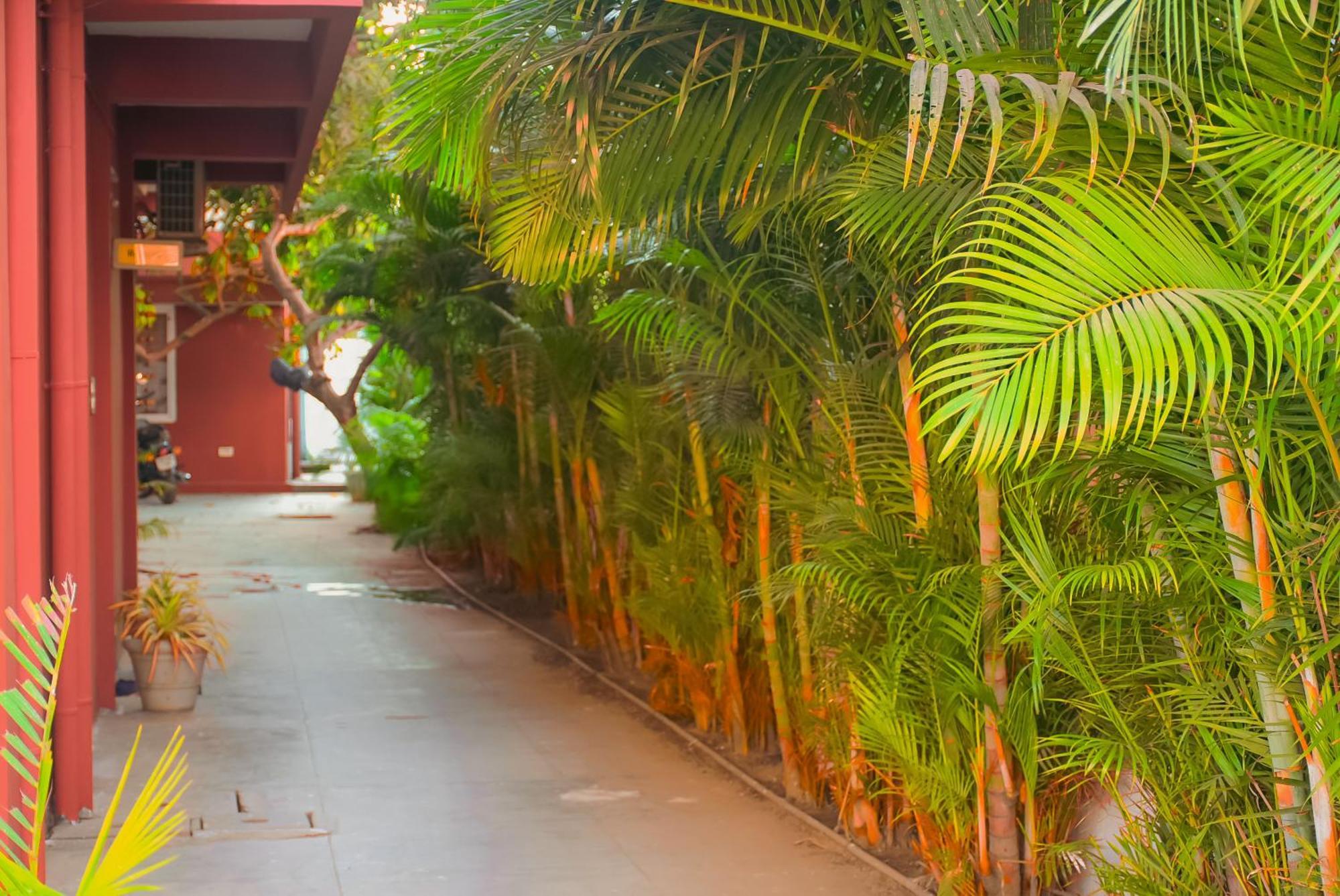 Naksha Tree Hotels- Ramapuram Chennai Extérieur photo