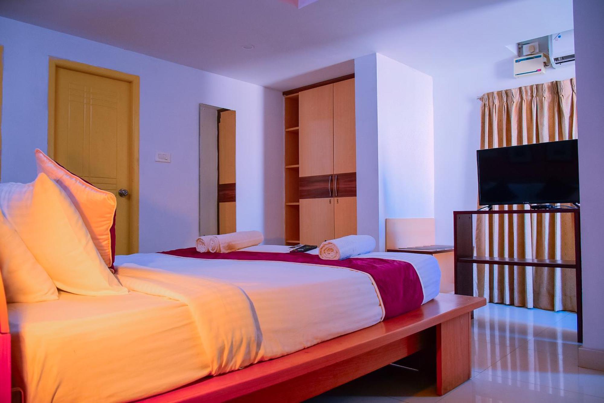 Naksha Tree Hotels- Ramapuram Chennai Extérieur photo