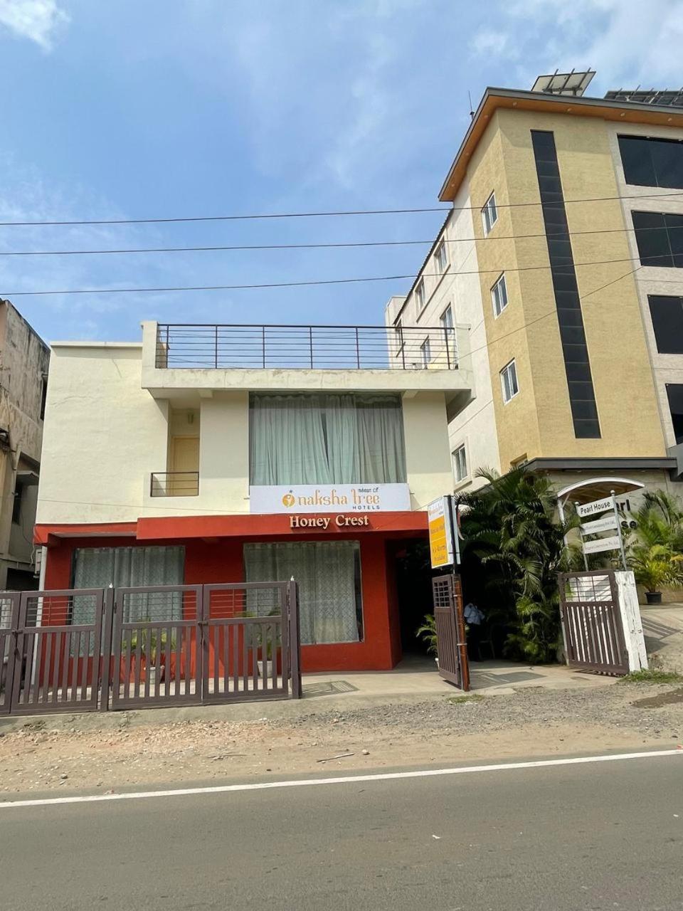 Naksha Tree Hotels- Ramapuram Chennai Extérieur photo