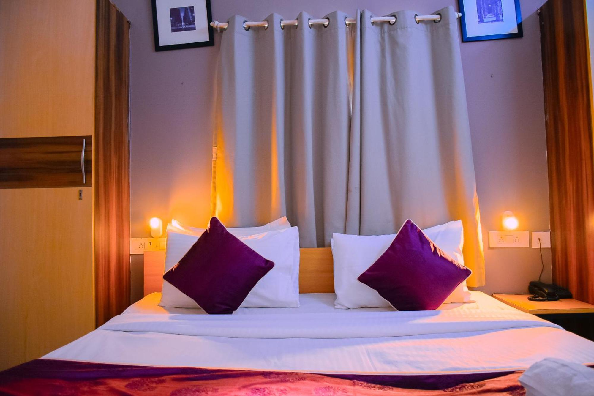 Naksha Tree Hotels- Ramapuram Chennai Extérieur photo